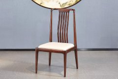 典雅大方卻不落俗套，選新中式家具裝修準沒錯